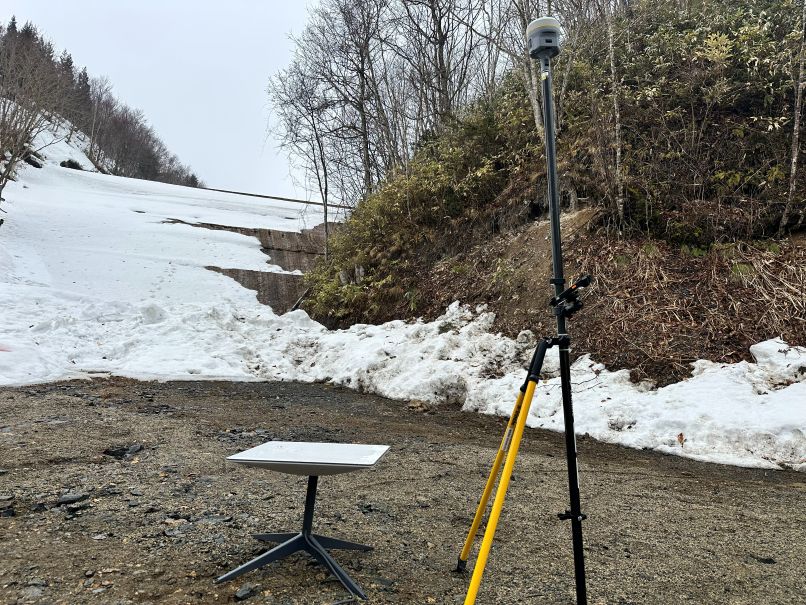 Starlink × Trimble R980,R12i